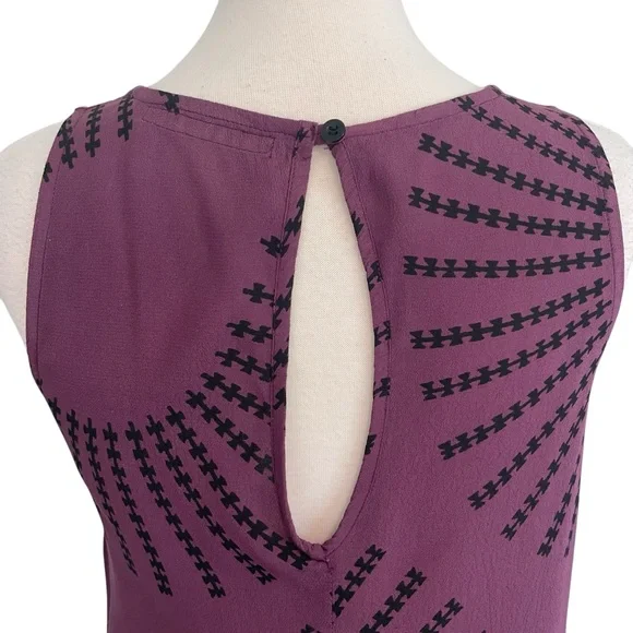 MANAOLA Pewa Asymmetrical Tank blouse Small purple - Picture 4 of 9